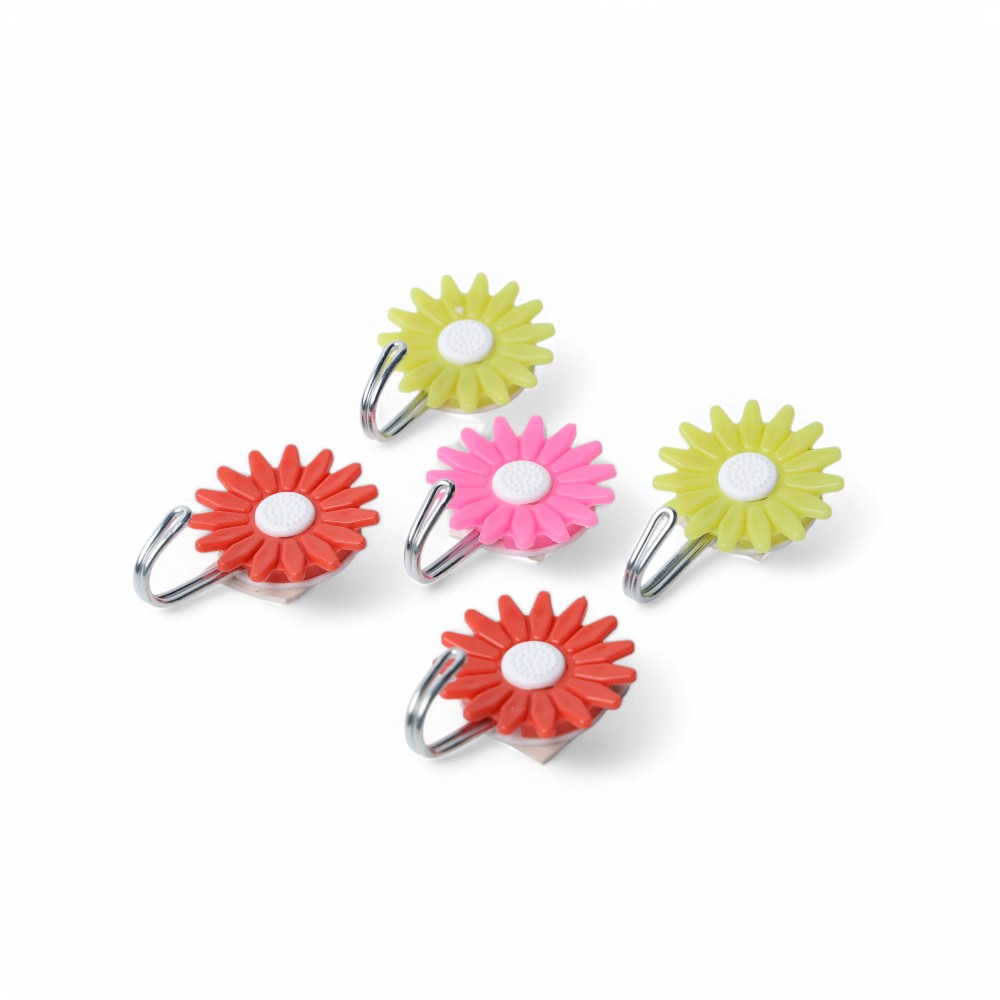 Крючки пластиковые DB-80-28 Разноцветный